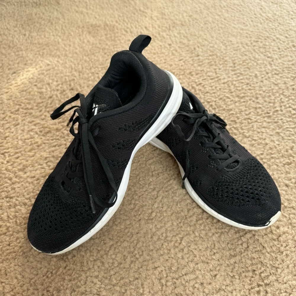 Apl Techloom Pro Black Lace Up Sneakers 8